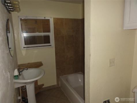1820 S Sprague Avenue Tacoma WA 98405