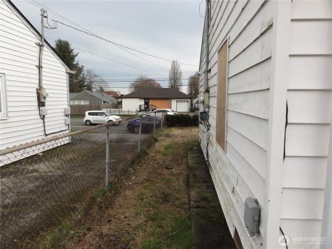 1820 S Sprague Avenue Tacoma WA 98405