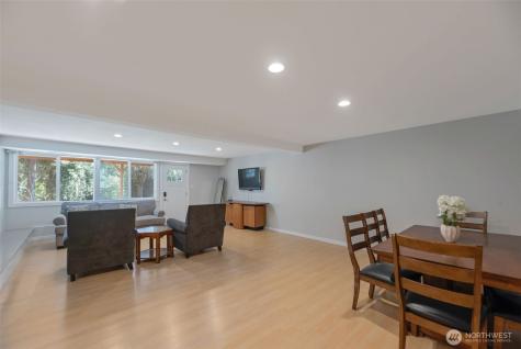 2840 108th Avenue SE Bellevue WA 98004