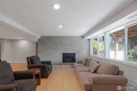 2840 108th Avenue SE Bellevue WA 98004