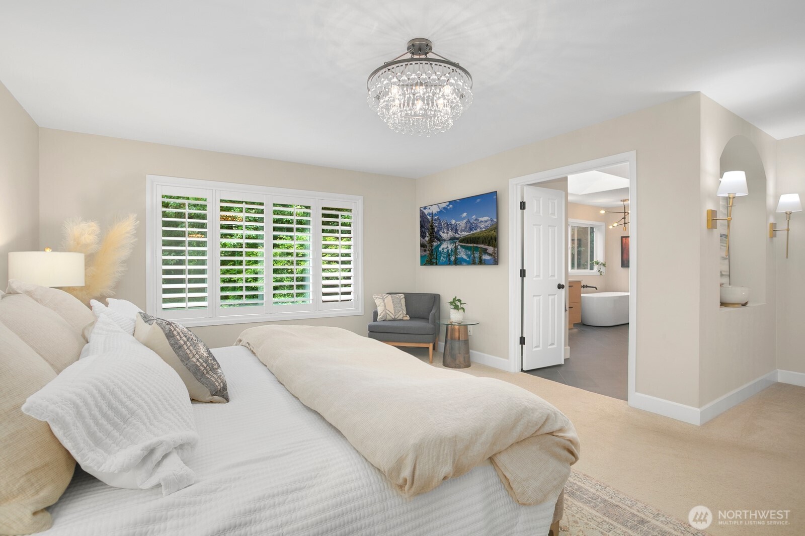 808 275th Place SE Sammamish WA 98075