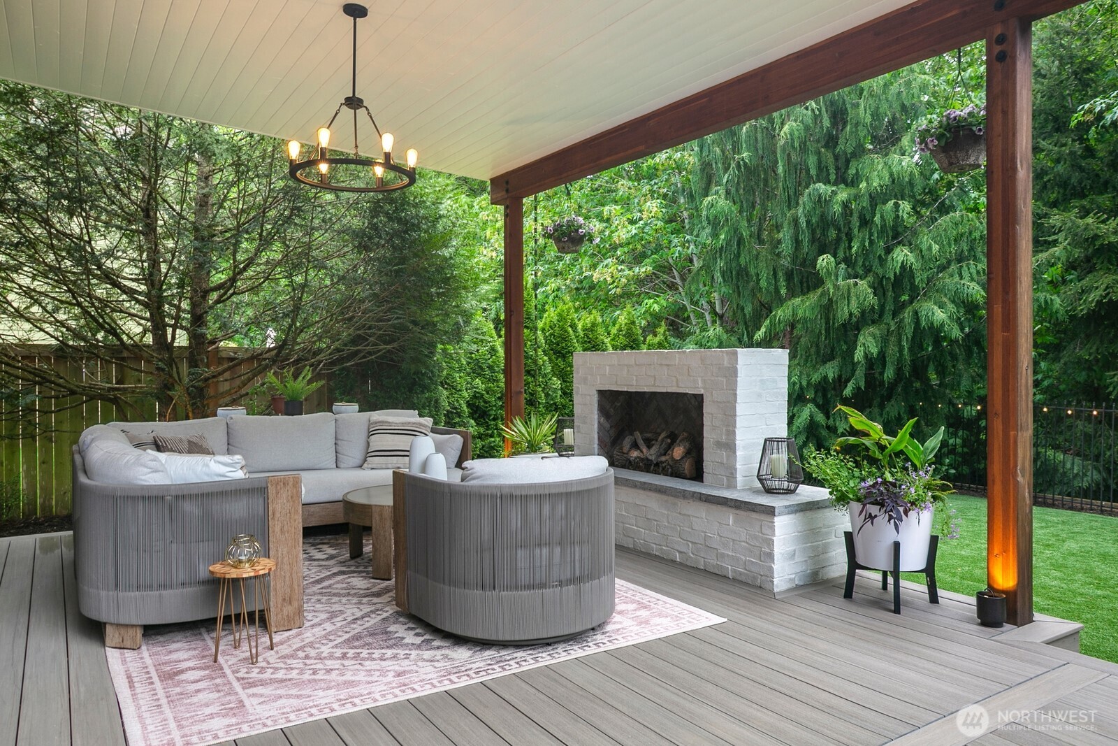 808 275th Place SE Sammamish WA 98075