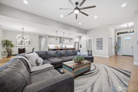 6915 Lamb Court Pasco WA 99301
