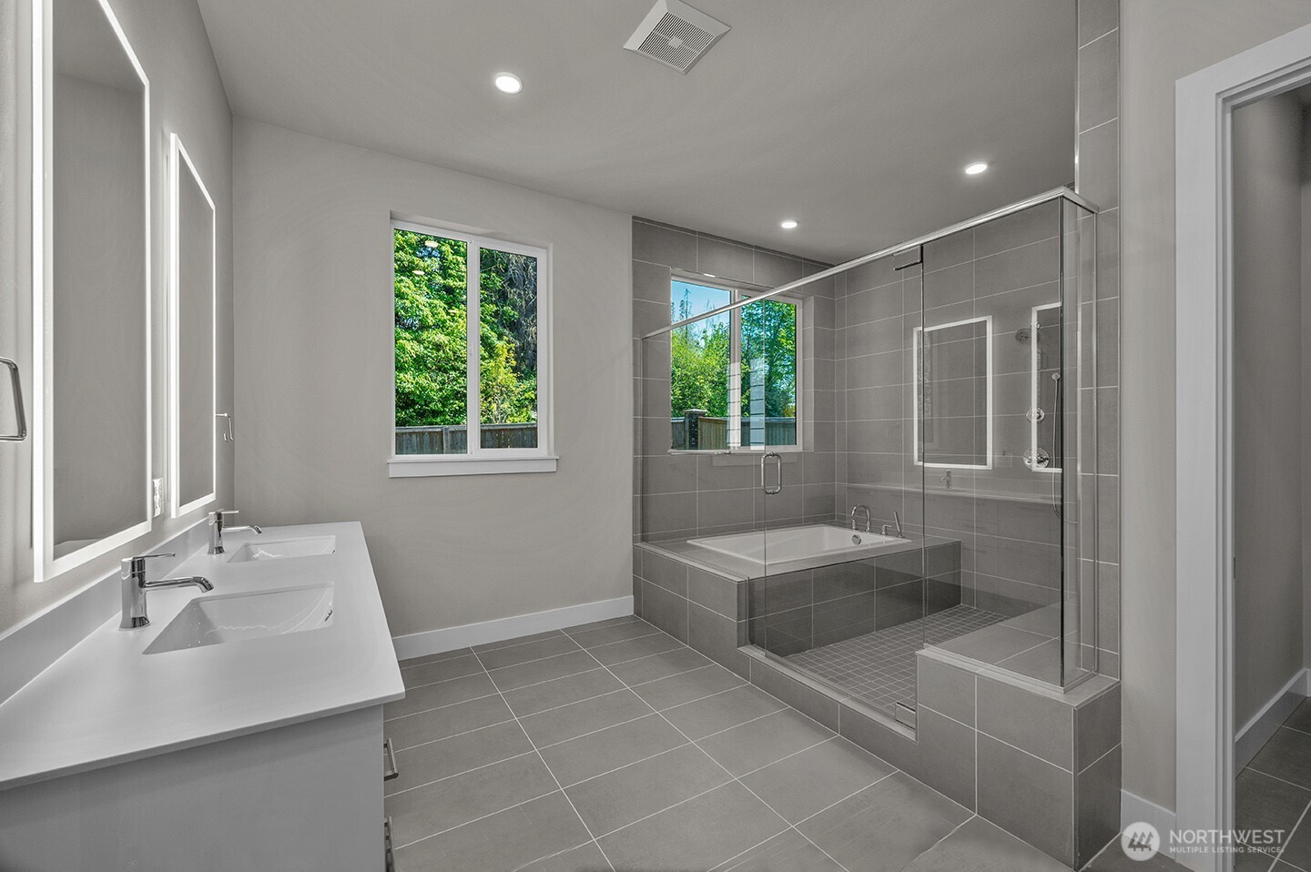 15011 NW 11th Place Vancouver WA 98685