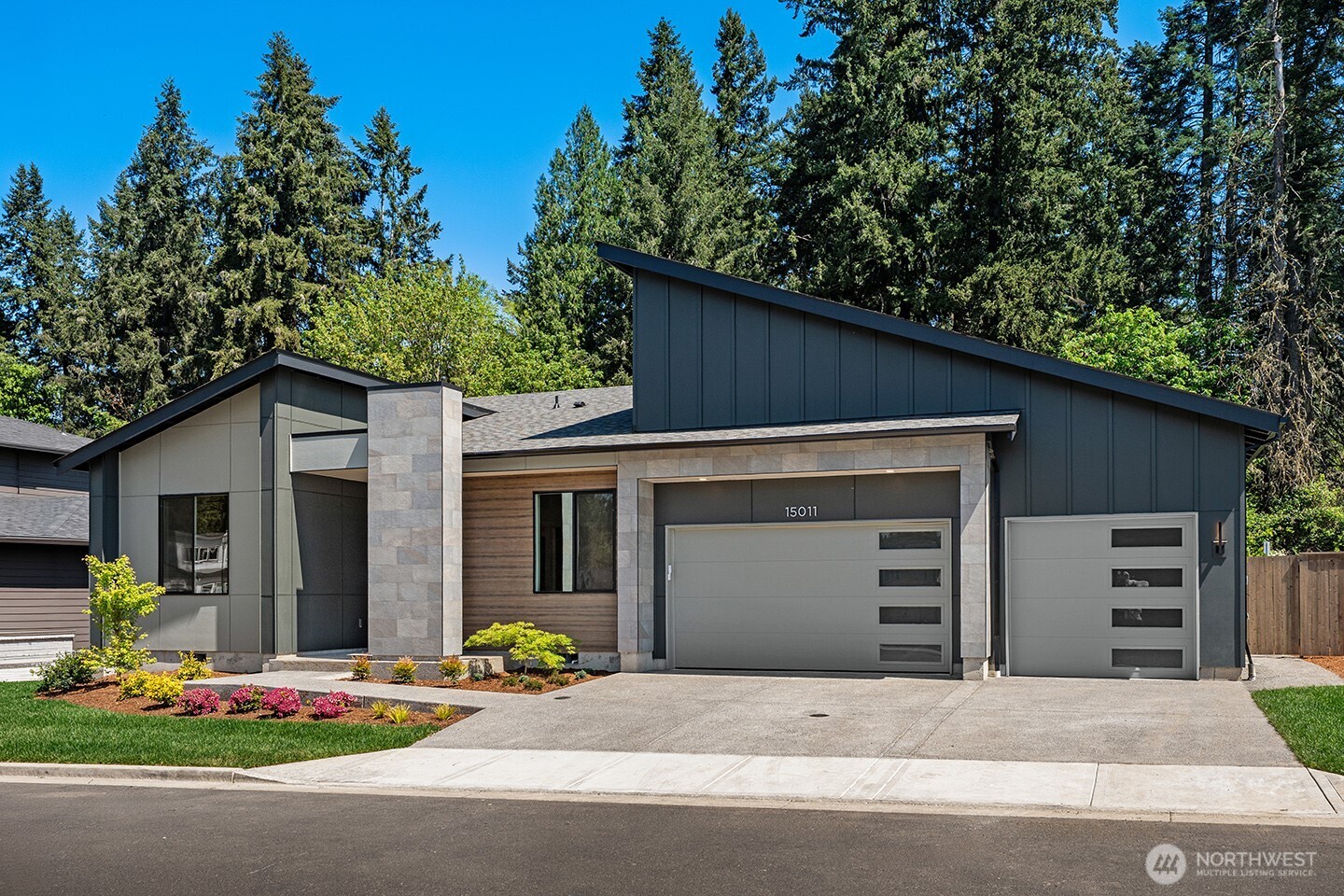 15011 NW 11th Place Vancouver WA 98685