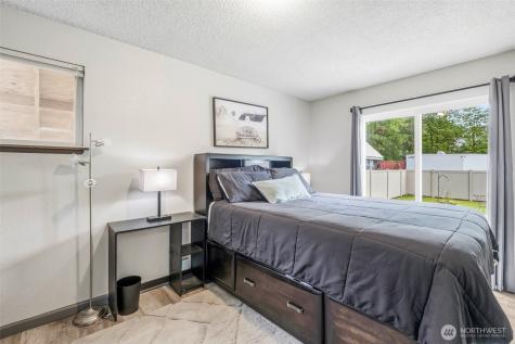 208 West Leavenworth WA 98826