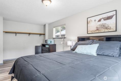 208 West Leavenworth WA 98826