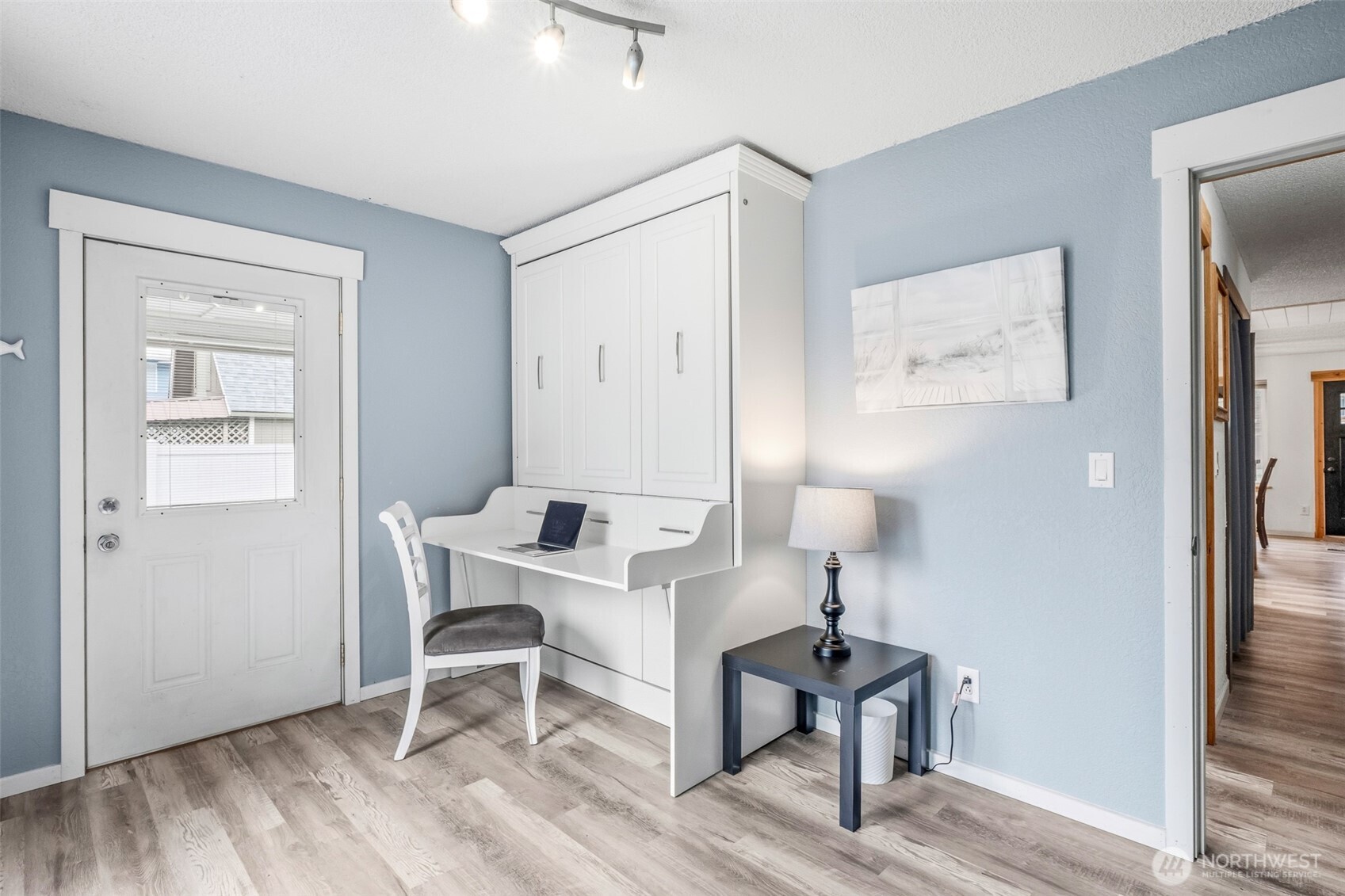 208 West Leavenworth WA 98826