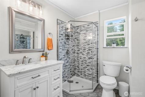 208 West Leavenworth WA 98826
