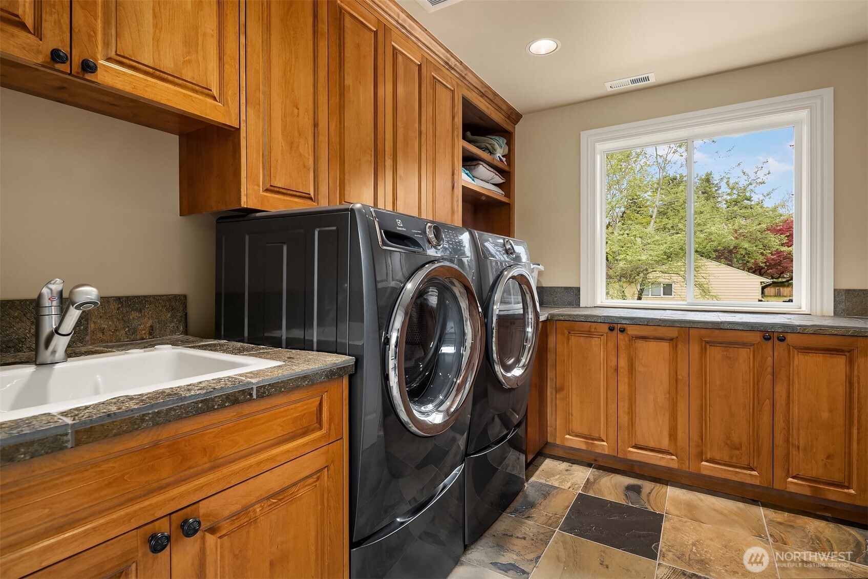 9 Diamond S Ranch Bellevue WA 98004