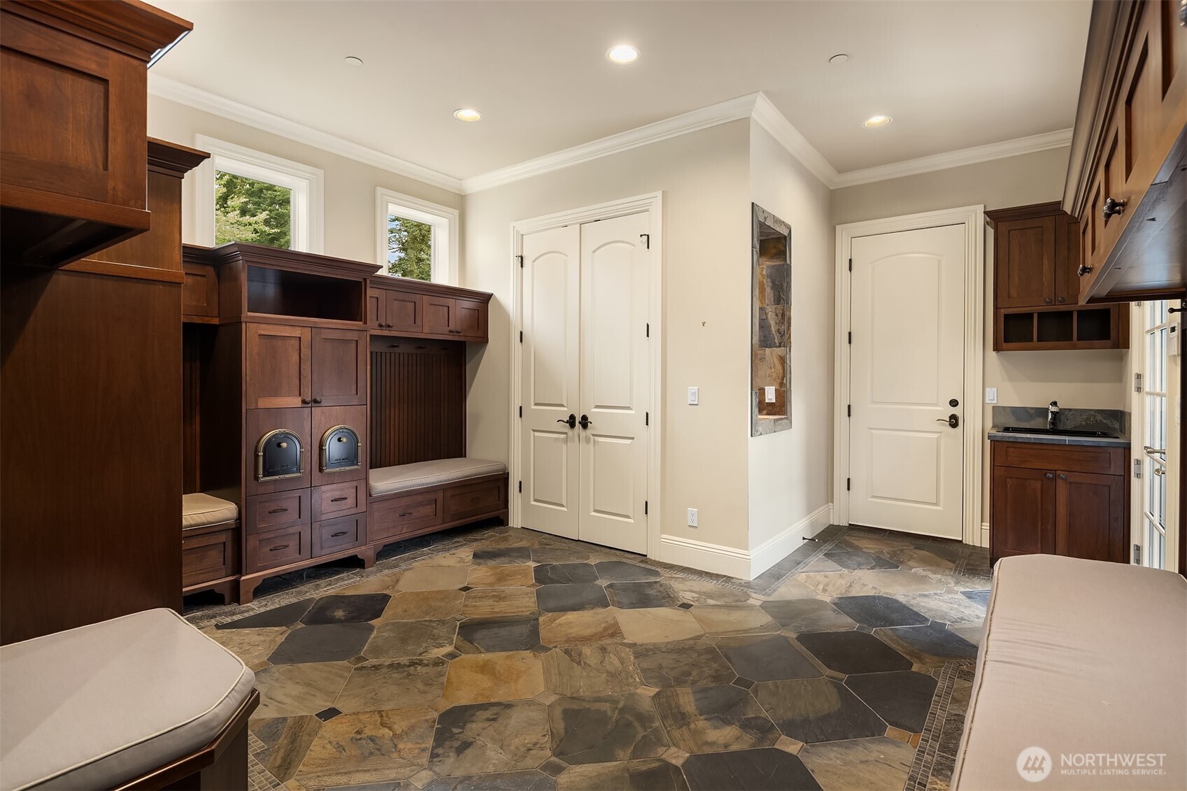 9 Diamond S Ranch Bellevue WA 98004