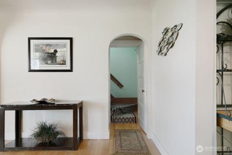 17198 Viking Way NW Poulsbo WA 98370