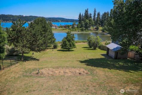 17198 Viking Way NW Poulsbo WA 98370