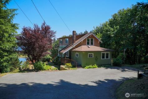 17198 Viking Way NW Poulsbo WA 98370