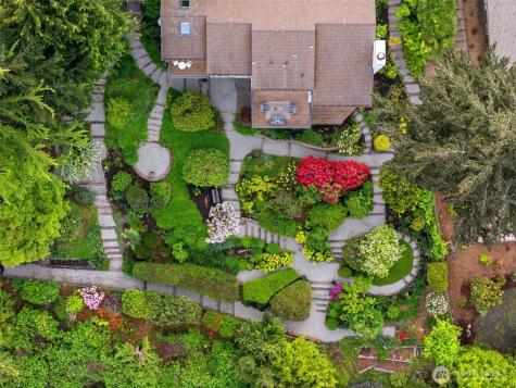 10879 Bill Point Circle NE Bainbridge Island WA 98110