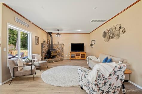 23904 128th Avenue E Graham WA 98338