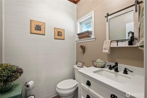 23904 128th Avenue E Graham WA 98338