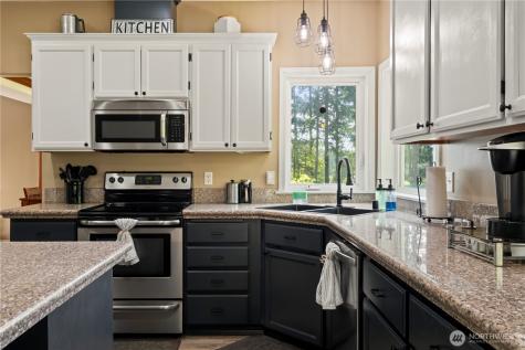 23904 128th Avenue E Graham WA 98338