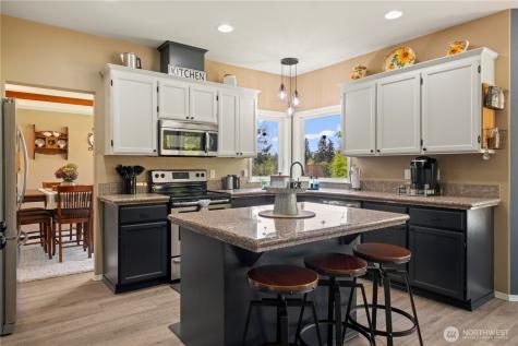 23904 128th Avenue E Graham WA 98338