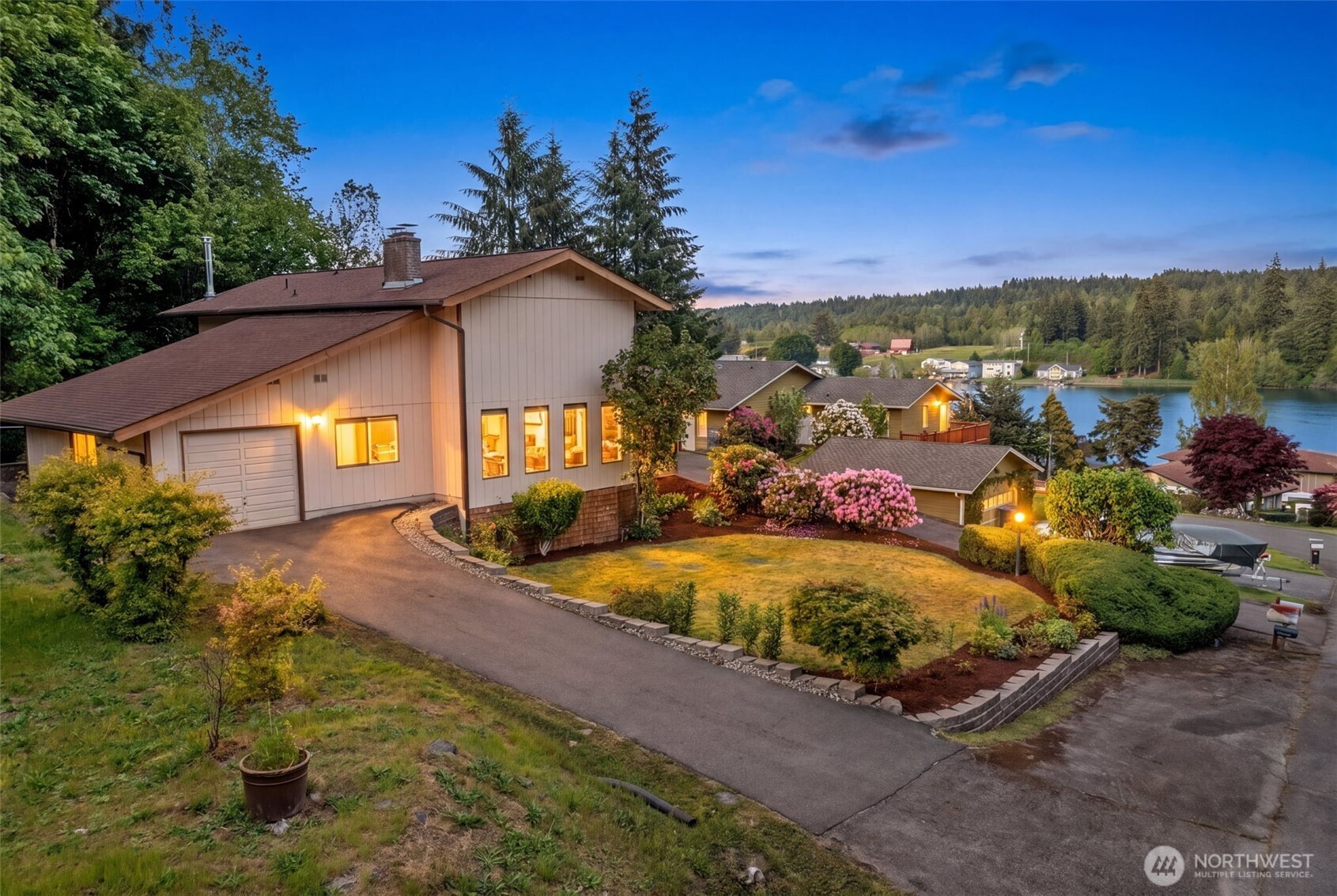 4518 SE Firmont Drive Port Orchard WA 98367
