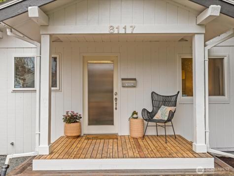 8117 17th Avenue SW Seattle WA 98106
