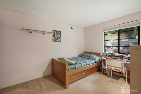22456 NE 18th Street Sammamish WA 98074