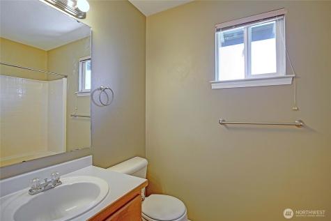 6425 82nd Street NE Marysville WA 98270