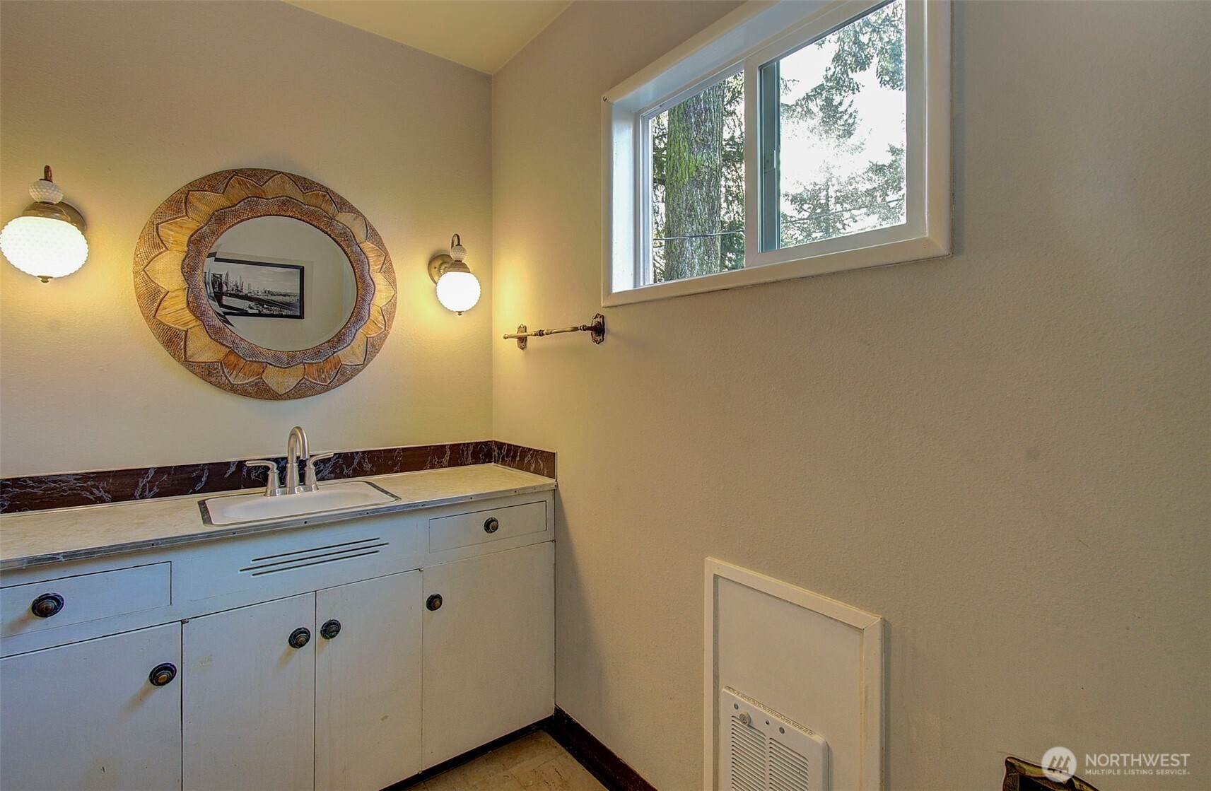 1101 NE 64th Vancouver WA 98665