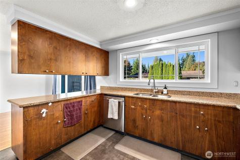 9206 31st Avenue SE Everett WA 98208