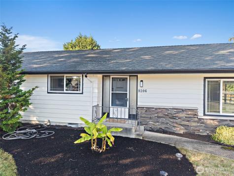9206 31st Avenue SE Everett WA 98208