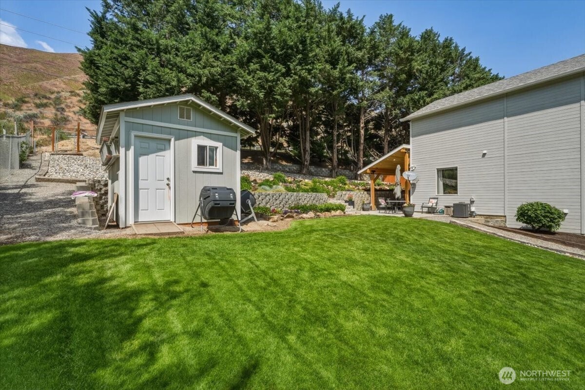 2432 Jeffrey Court Wenatchee WA 98801