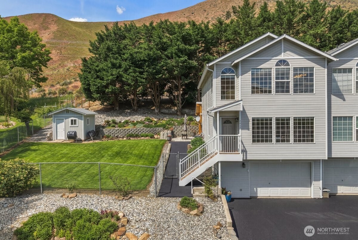 2432 Jeffrey Court Wenatchee WA 98801