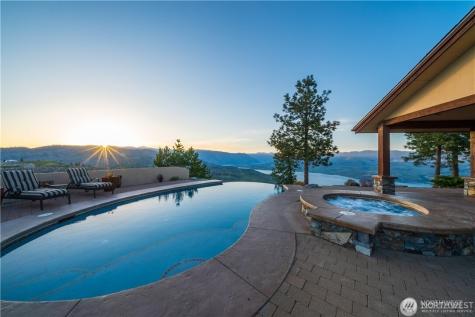 300 Hawks Ridge Road Chelan WA 98816