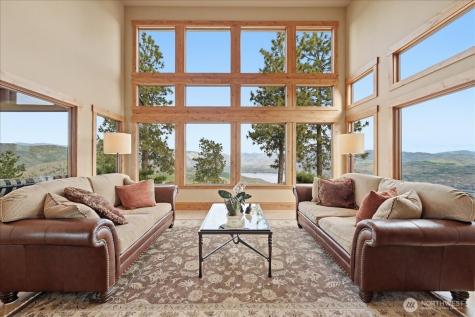 300 Hawks Ridge Road Chelan WA 98816