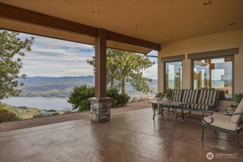 300 Hawks Ridge Road Chelan WA 98816
