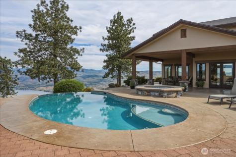 300 Hawks Ridge Road Chelan WA 98816