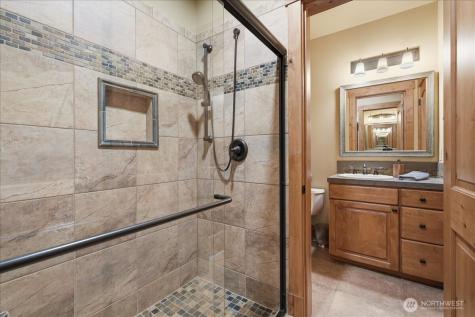 300 Hawks Ridge Road Chelan WA 98816