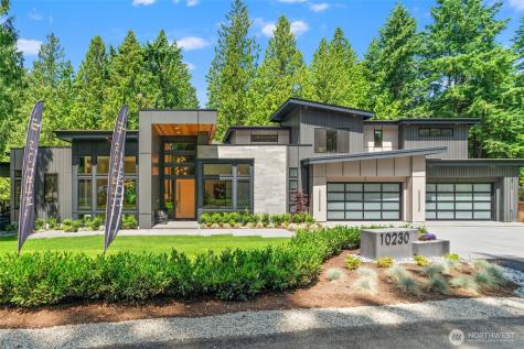 10230 SE 13th Place Bellevue WA 98004