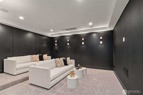 10230 SE 13th Place Bellevue WA 98004