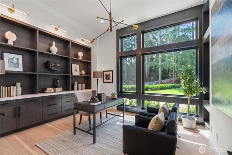 10230 SE 13th Place Bellevue WA 98004