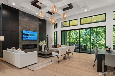 10230 SE 13th Place Bellevue WA 98004