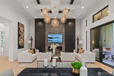 10230 SE 13th Place Bellevue WA 98004