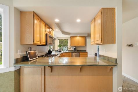 5802 Troon Avenue SW Port Orchard WA 98367
