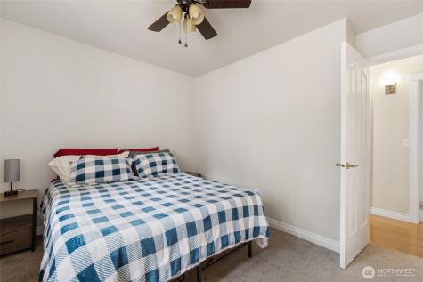 5802 Troon Avenue SW Port Orchard WA 98367