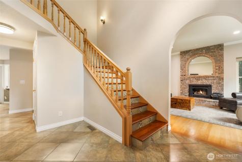 5802 Troon Avenue SW Port Orchard WA 98367