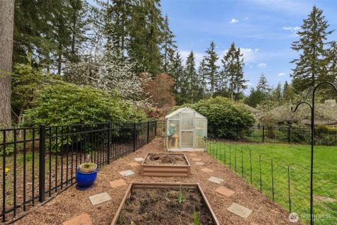 5802 Troon Avenue SW Port Orchard WA 98367
