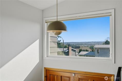 5503 162nd Avenue NE Redmond WA 98052