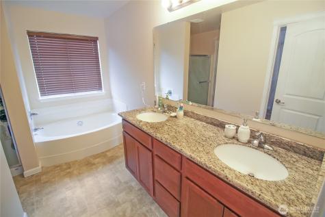 9815 198th Street E Graham WA 98338