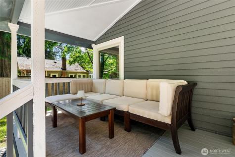 18925 276th Avenue SE Issaquah WA 98027