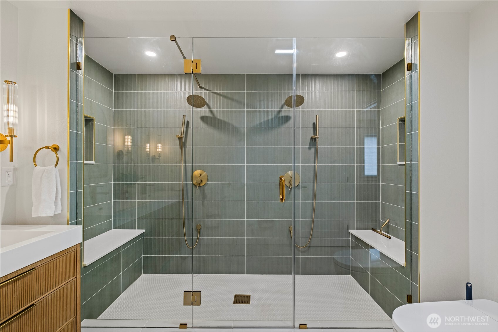 7818 NE 124th Street Kirkland WA 98034